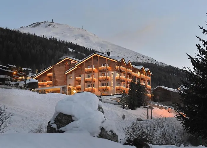 Hotel met zwembad: Hotel Bucaneve