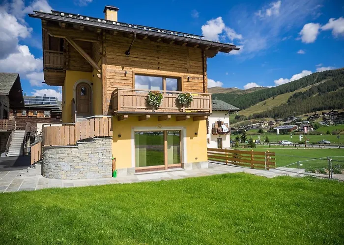 Chalet 4 Stagioni - AlpineEscape